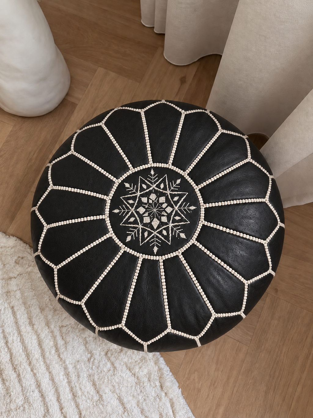 moroccan pouf