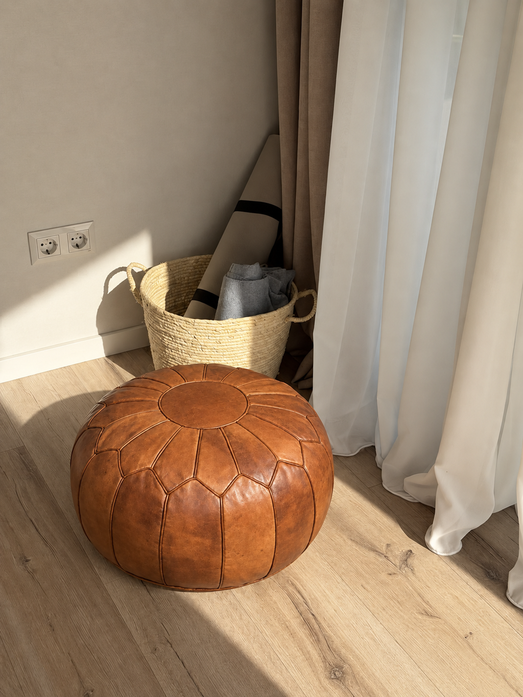 Handmade Moroccan Leather Pouf Ottoman – Natural