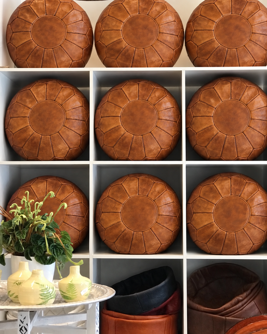 Handmade Moroccan Leather Pouf Ottoman – Natural